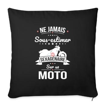 Sous-estimer une sexagénaire sur sa moto - Housse de coussin décorative 45 x 45 cm - noir - Devant