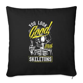 Vous avez fière allure avec Skeleton’s Dark Goth - Housse de coussin décorative 45 x 45 cm - noir - Devant