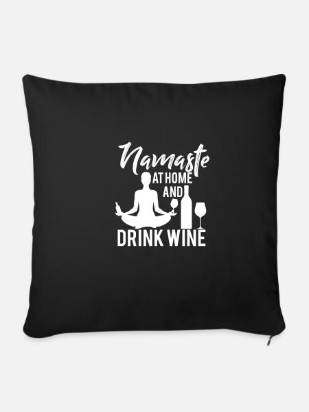 Namaste Yoga Wein - Sofakissenbezug 45 x 45 cm - Schwarz