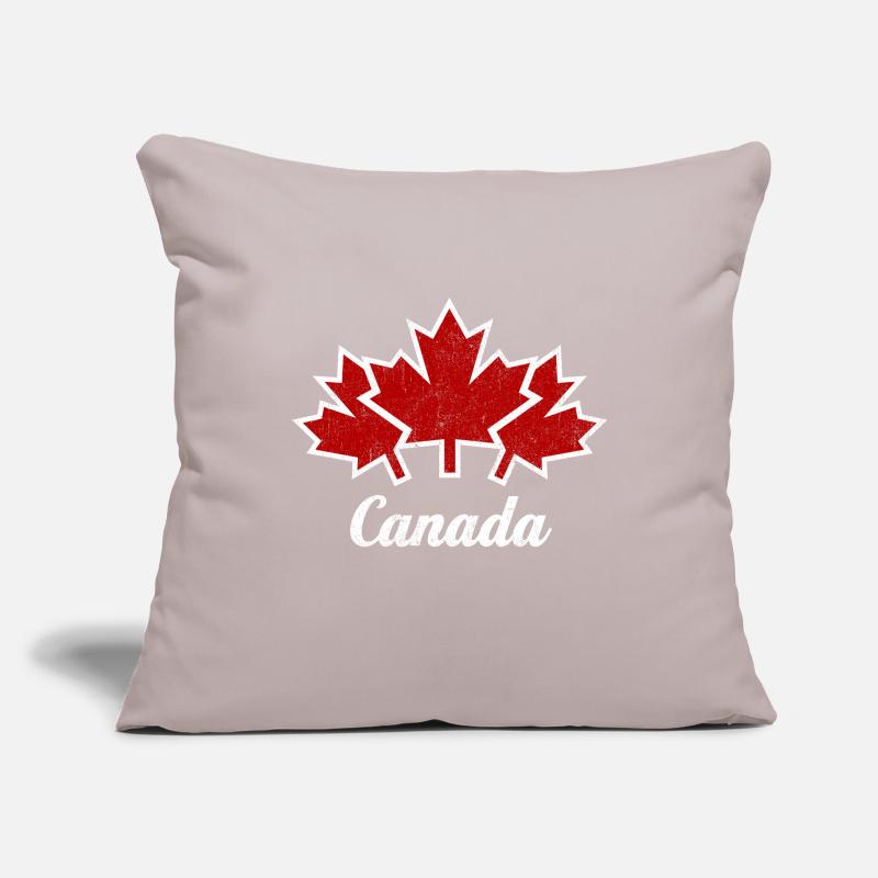CANADA, CANADA 3 FEUILLES MAPLE UTILISÉES Housse de coussin décorative 45 x 45 cm