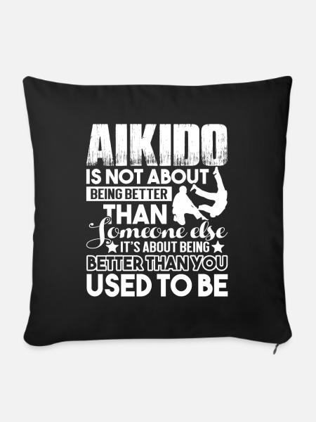 Aikido ist besser Aikido - Sofakissenbezug 45 x 45 cm - Schwarz