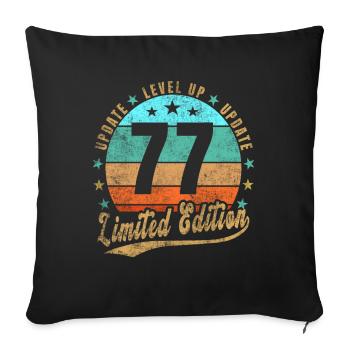 Mise à jour Level Up 77 ans Édition Limitée Rétro - Housse de coussin décorative 45 x 45 cm - noir - Devant