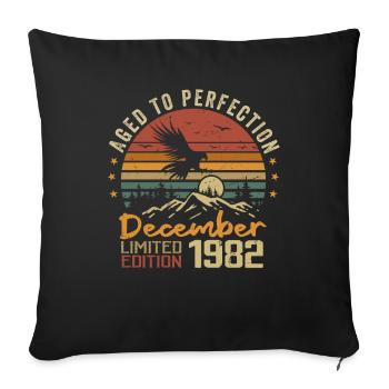 The legends were born in December 1982 - 1982 - Sofa pillowcase 17,3'' x 17,3'' (45 x 45 cm) - black - Front