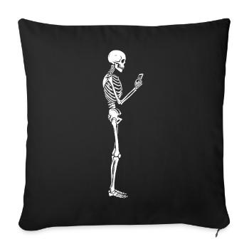 Squelette drôle avec des textos sur smartphone - Housse de coussin décorative 45 x 45 cm - noir - Devant