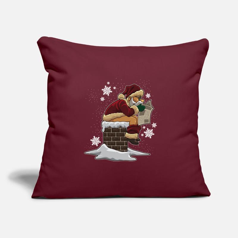 Le père Noël déchie dans la cheminée Housse de coussin décorative 45 x 45 cm