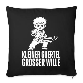tKleiner Gürtel Großer Wille – Karate Kind - Sofakissenbezug 45 x 45 cm - Schwarz - Vorne