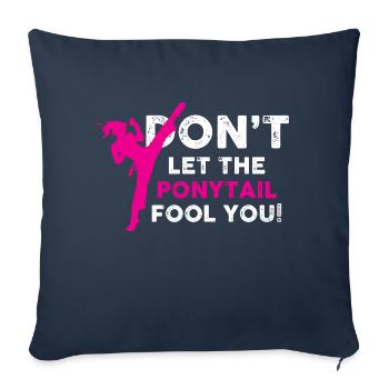 ne vous laissez pas tromper par la queue de cheval Concevez pour un kung - Housse de coussin décorative 45 x 45 cm - bleu marine - Devant