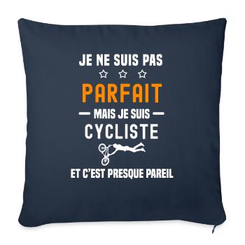 vélo pas parfait mais cycliste bmx vélo - Housse de coussin décorative 45 x 45 cm - bleu marine - Devant
