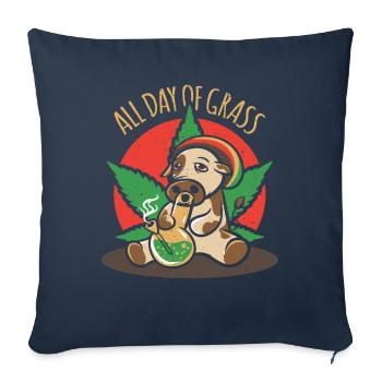 Une vache de ferme avec un bang fume de l'herbe - Housse de coussin décorative 45 x 45 cm - bleu marine - Devant