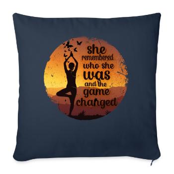 She Remembered Who She Was And The Game Changed - Sofa pillowcase 17,3'' x 17,3'' (45 x 45 cm) - navy - Front
