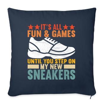 Sneakerhead Sneaker Collector - Sofakissenbezug 45 x 45 cm - Navy - Vorne