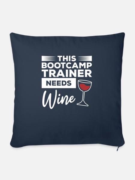 Dieser Bootcamp-Trainer braucht Weintraining - Sofakissenbezug 45 x 45 cm - Navy