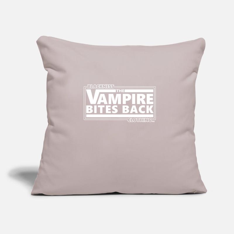 THE VAMPIRE BITES BACK - Gothic Nerd Comic Funny Sofakissenbezug 45 x 45 cm