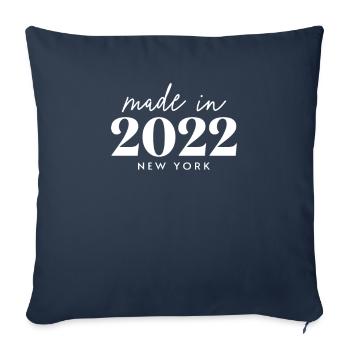 Fabriqué en 2022 à New York. Fête d’anniversaire mignonne - Housse de coussin décorative 45 x 45 cm - bleu marine - Devant