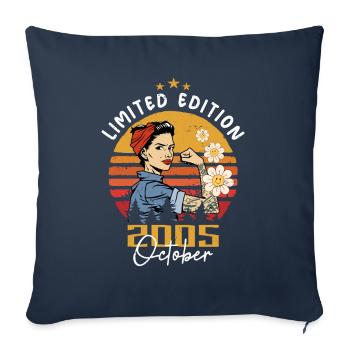 Octobre 2005 né | Octobre 2005 - Housse de coussin décorative 45 x 45 cm - bleu marine - Devant