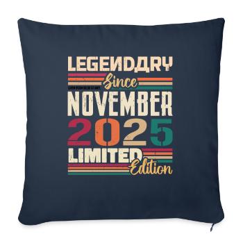 Légendaire depuis novembre 2025 - Cadeau 2025 - Housse de coussin décorative 45 x 45 cm - bleu marine - Devant