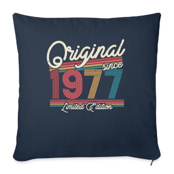 Gift 46/47 J. Né en 1977 - Housse de coussin décorative 45 x 45 cm - bleu marine - Devant