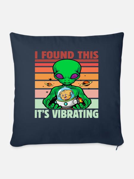 I found this it's vibrating Alien - Sofakissenbezug 45 x 45 cm - Navy