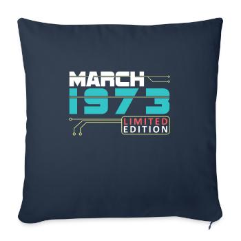 Mars 1973 - Anniversaire en mars - Housse de coussin décorative 45 x 45 cm - bleu marine - Devant