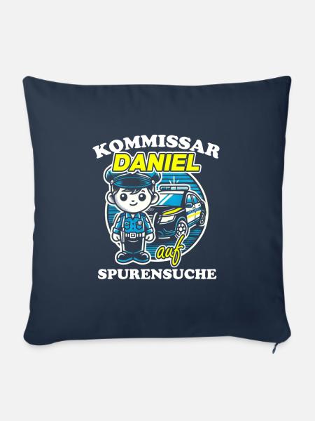 Kommissar Daniel Spurensuche - Sofakissenbezug 45 x 45 cm - Navy