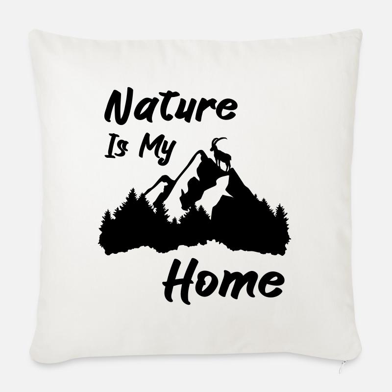 Berge, Wald und Steinbock - Sofakissenbezug 45 x 45 cm - Naturweiß 
