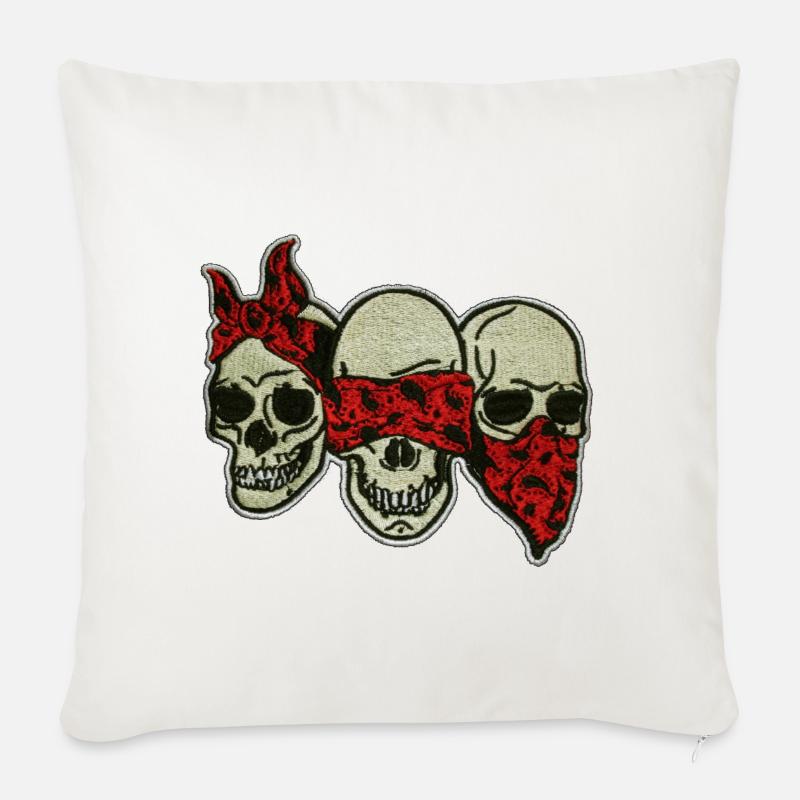 Drei Schädel mit roter Augenmaske / Three Skulls - Sofakissenbezug 45 x 45 cm - Naturweiß 