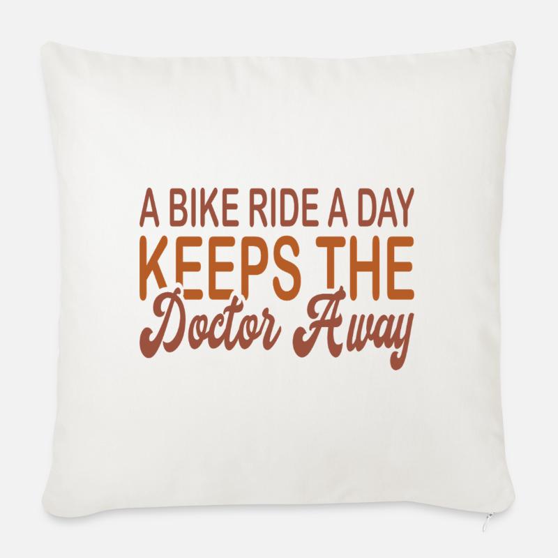 Bike ride a day keeps doc away - Sofakissenbezug 45 x 45 cm - Naturweiß 
