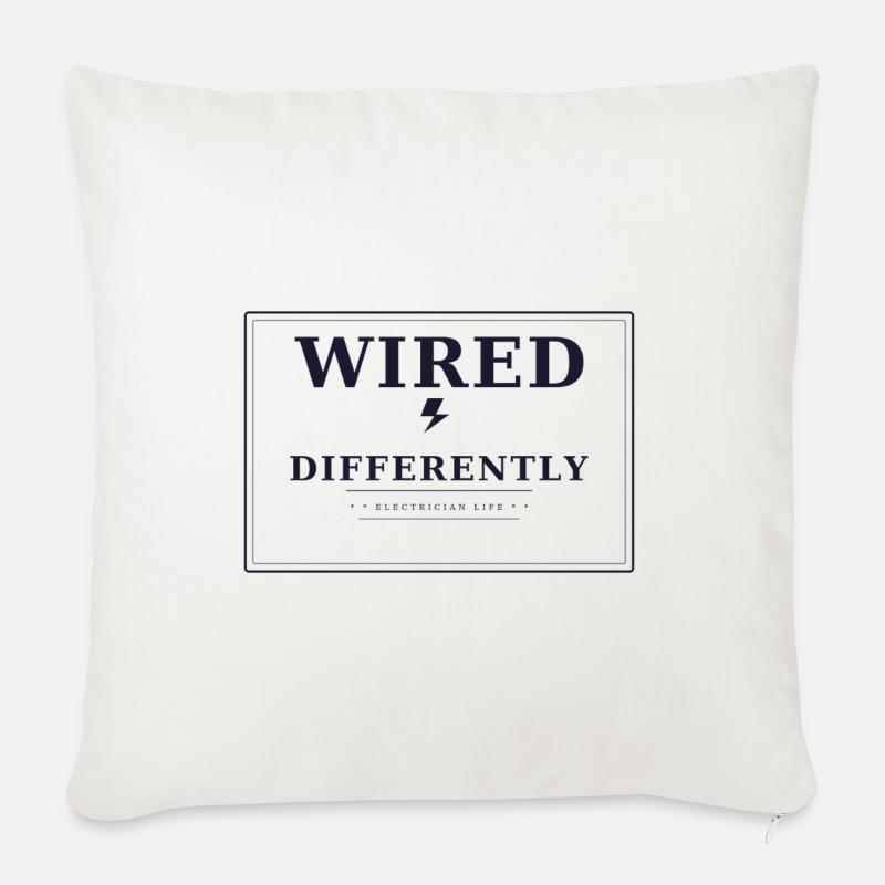 Wired differently - Sofakissenbezug 45 x 45 cm - Naturweiß 