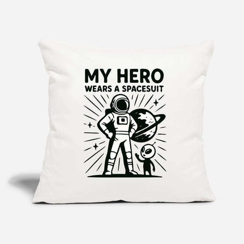 Héros de l’espace en combinaison spatiale Housse de coussin décorative 45 x 45 cm