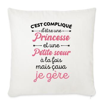 Petite Sœur Et Princesse Cadeau Drôle Pour Sœur - Housse de coussin décorative 45 x 45 cm - blanc nature - Devant