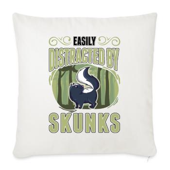 Facilement distrait par Skunks Skunk - Housse de coussin décorative 45 x 45 cm - blanc nature - Devant