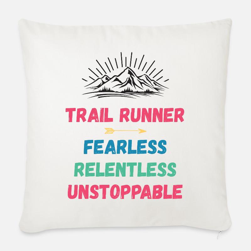 Trail Runner - Intrépide. Implacable. Imparable. - Housse de coussin décorative 45 x 45 cm - blanc nature