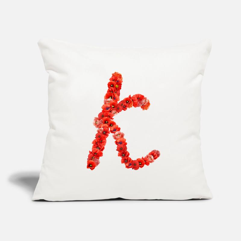 Initiale K faite de pavots Housse de coussin décorative 45 x 45 cm