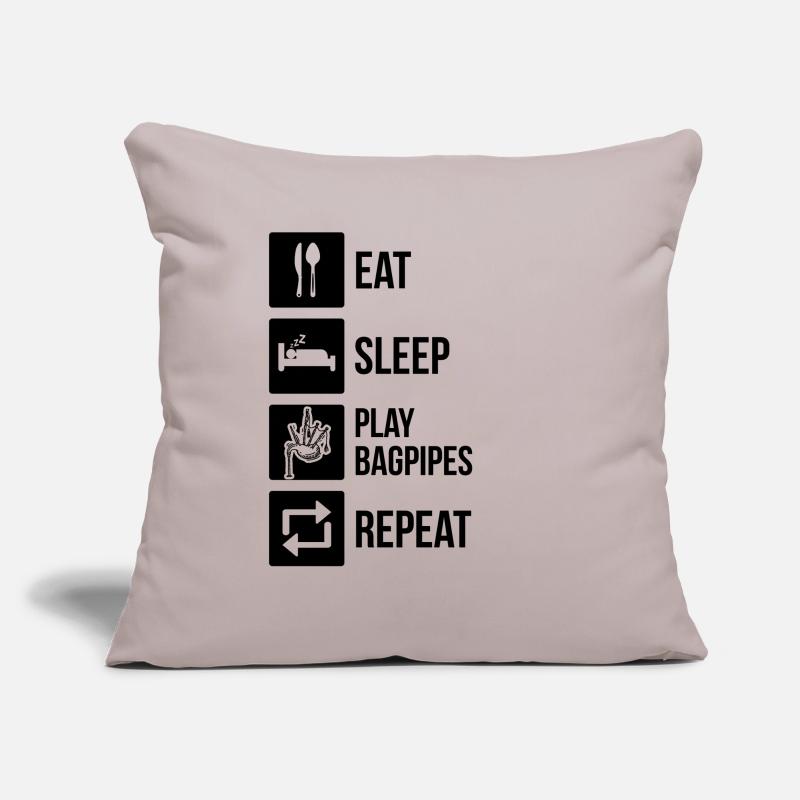 Cornemuse Cornemuse Cornemuse Housse de coussin décorative 45 x 45 cm