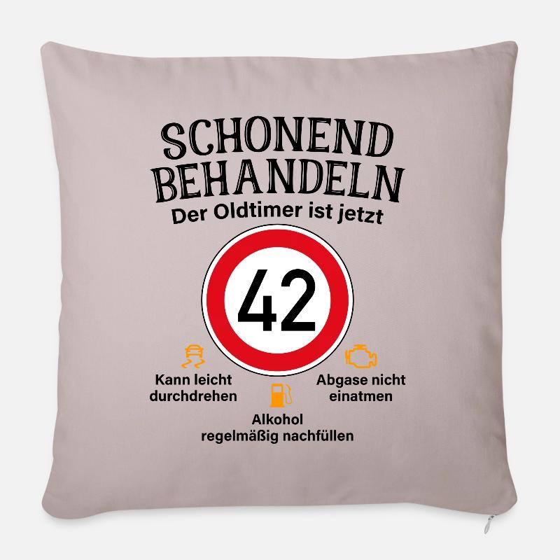 42. Geburtstag Schonend Behandeln Oldtimer Ist 42 - Sofakissenbezug 45 x 45 cm - helles Taupe