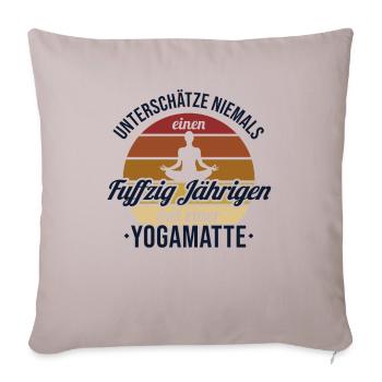 Fuffzig Jähriger mit Yogamatte Yoga Kundalini 50. - Sofakissenbezug 45 x 45 cm - helles Taupe - Vorne