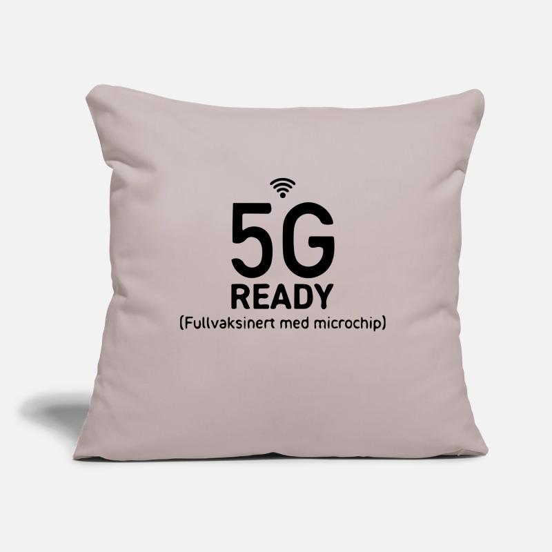 5G ready fully vaccinated with microchip Sofa pillowcase 17,3'' x 17,3'' (45 x 45 cm)