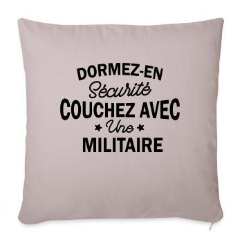 dormez en sécurité couchez avec une militaire - Housse de coussin décorative 45 x 45 cm - taupe clair - Devant