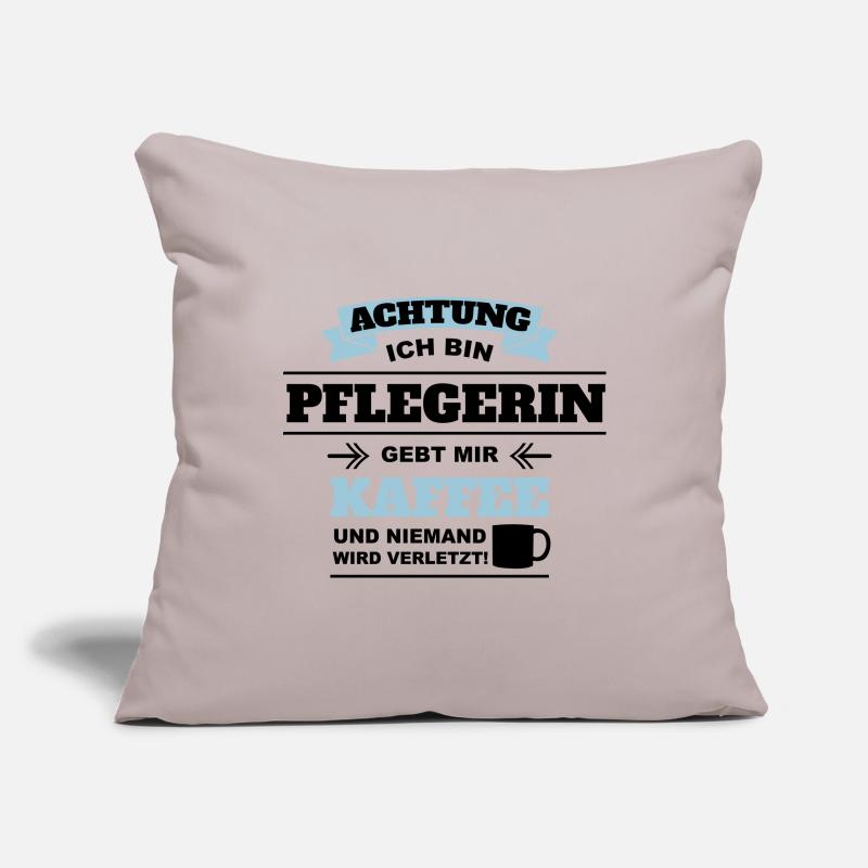 Gebt mir Kaffee ich bin Pflegerin Sofakissenbezug 45 x 45 cm