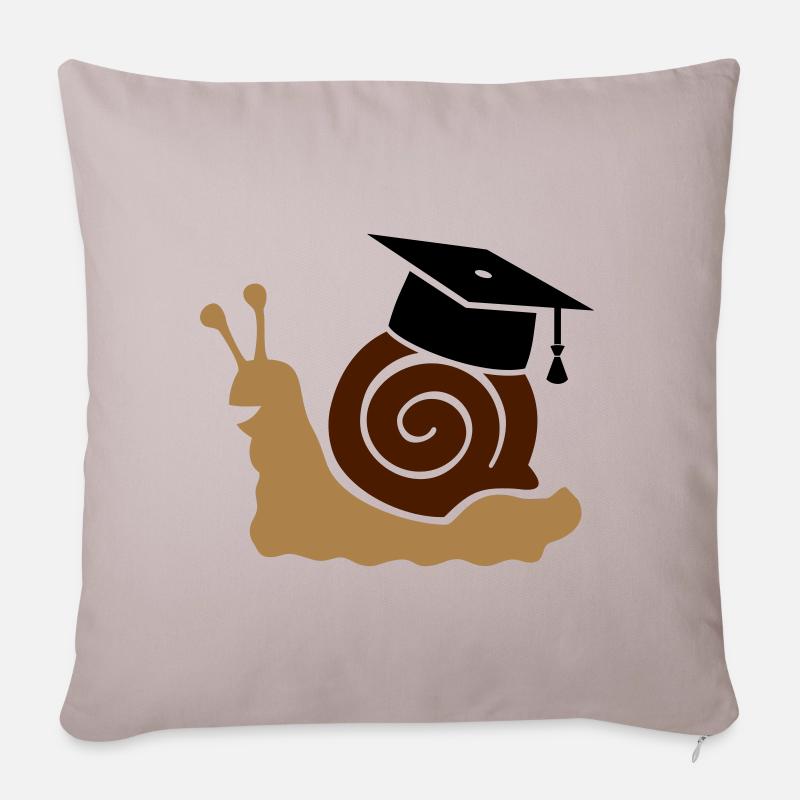 Schnecke mit Doktorhut, Doktorarbeit, Promotion - Sofakissenbezug 45 x 45 cm - helles Taupe