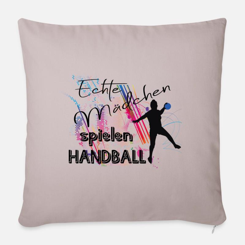 Echte Mädchen spielen Handball - Sofakissenbezug 45 x 45 cm - helles Taupe