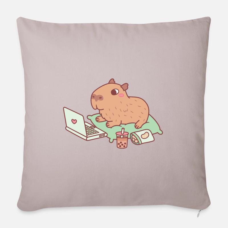 Süßes Capybara Chillen mit Laptop und Snacks - Sofakissenbezug 45 x 45 cm - helles Taupe