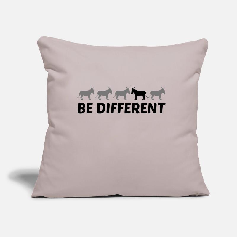 text anders be different esel pferd pony klein pac Sofakissenbezug 45 x 45 cm