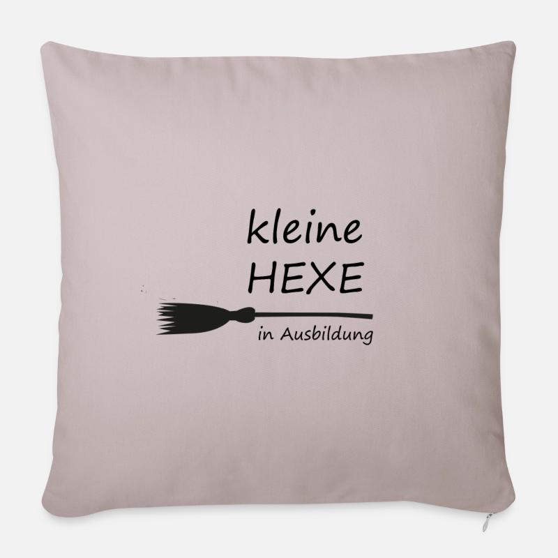 Kleine Hexe in Ausbildung - Sofakissenbezug 45 x 45 cm - helles Taupe