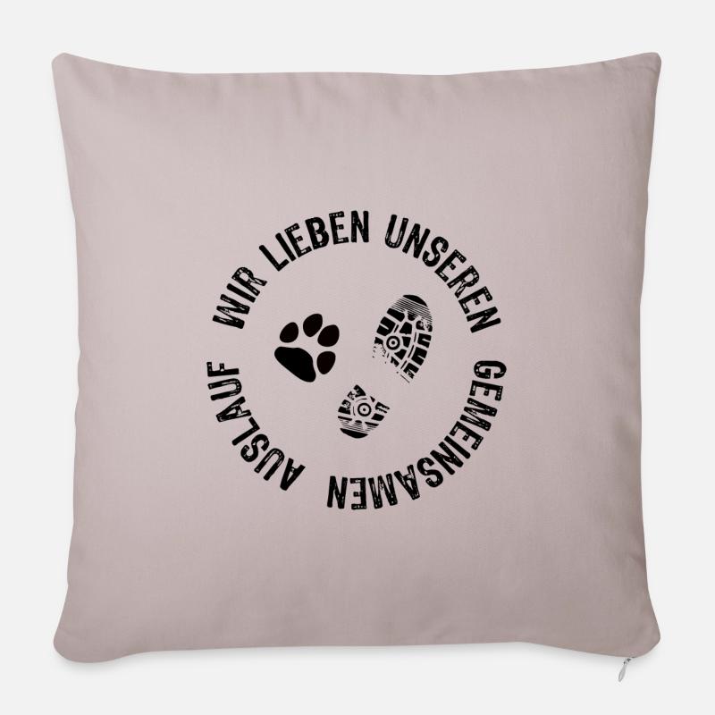 Joggen mit Hund - Laufen - Läufer - Gassi - Sofakissenbezug 45 x 45 cm - helles Taupe