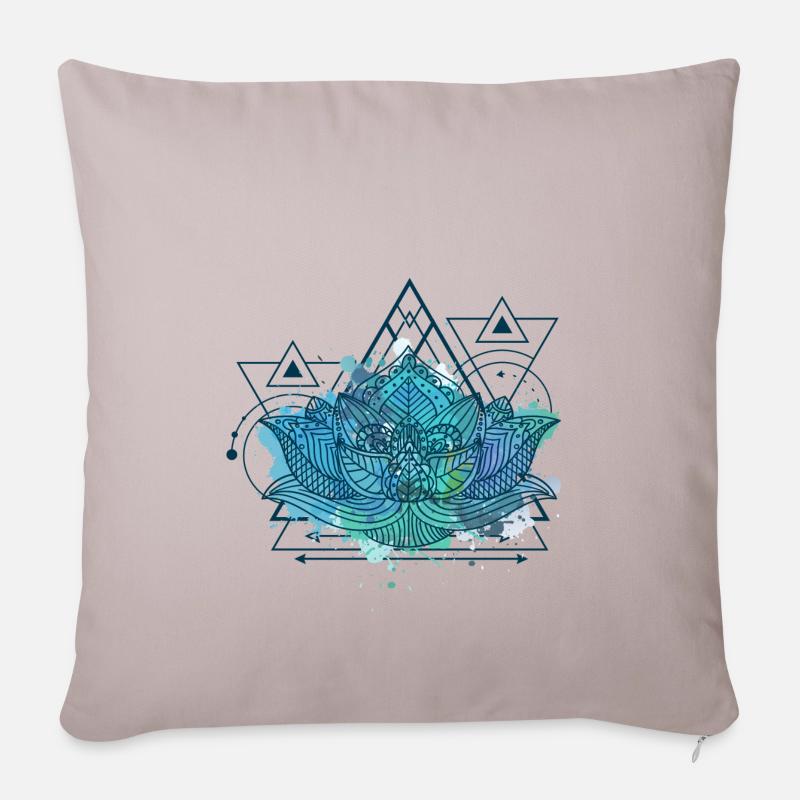 Lotus Triangle - Sofakissenbezug 45 x 45 cm - helles Taupe