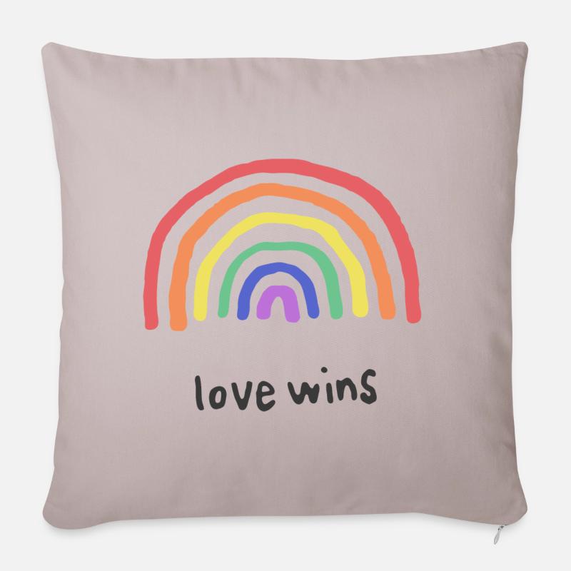 Liebesgrafik Liebe gewinnt Regenbogen - Sofakissenbezug 45 x 45 cm - helles Taupe