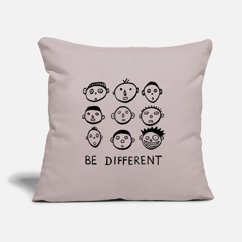 Être différent, être différent, déclaration cool, drôle Housse de coussin décorative 45 x 45 cm