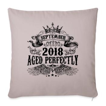 Anniversaire 2018 Septembre 2018 né en Septembre - Housse de coussin décorative 45 x 45 cm - taupe clair - Devant