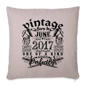 Anniversaire 2017 Juin 2017 ! né en June 2017 - Housse de coussin décorative 45 x 45 cm - taupe clair - Devant